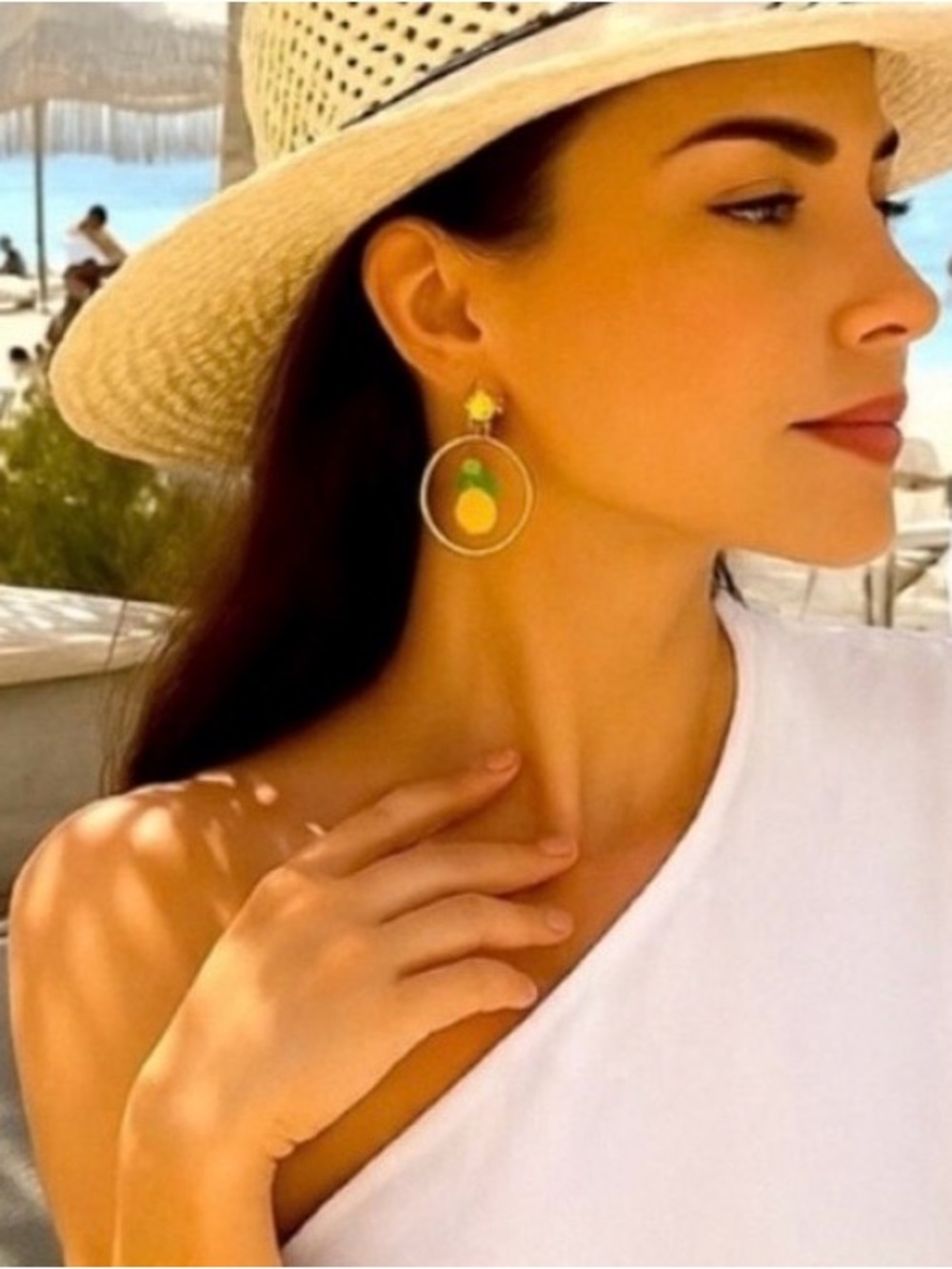 Tory Burch Gold hoop earrings with faux pearl